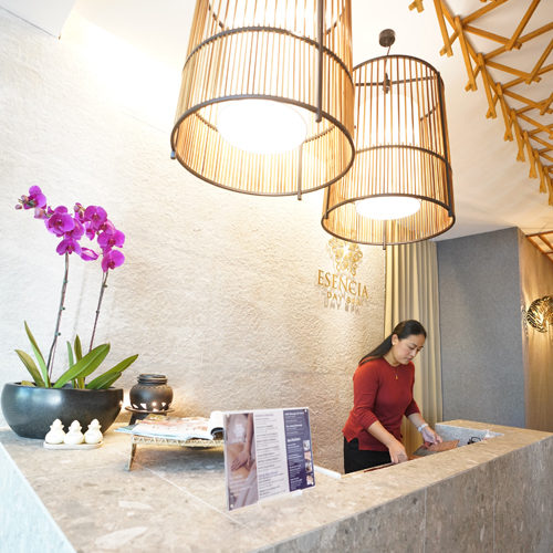 Esencia Day Spa